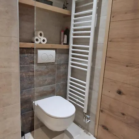 Le Nid Du Neuf Apartman